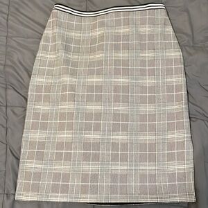 {Banana Republic} plaid skirt size 2